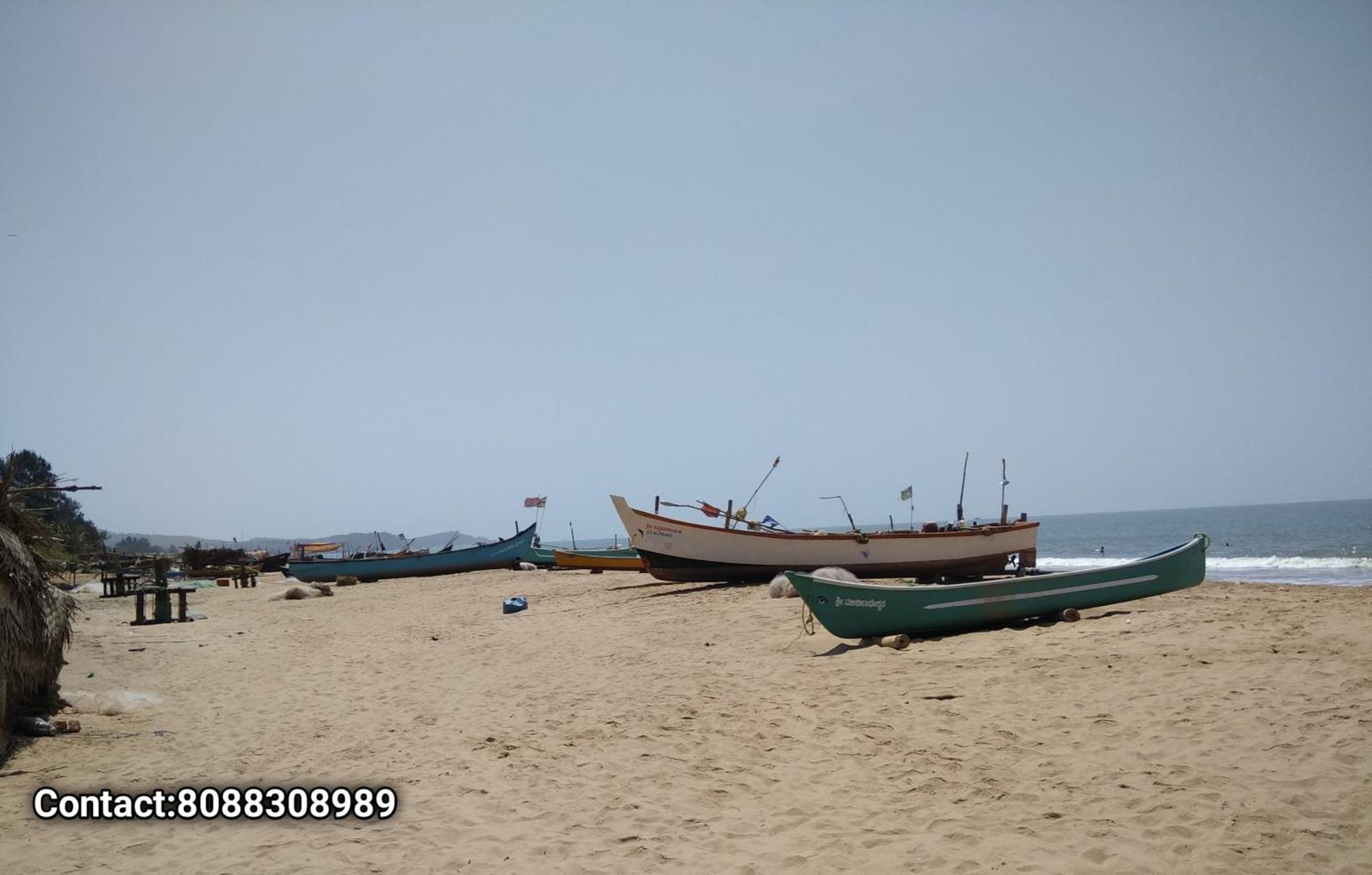 Ratnakar Arundekar Home Stay In Beach Side Ac Room 戈卡尔纳 外观 照片