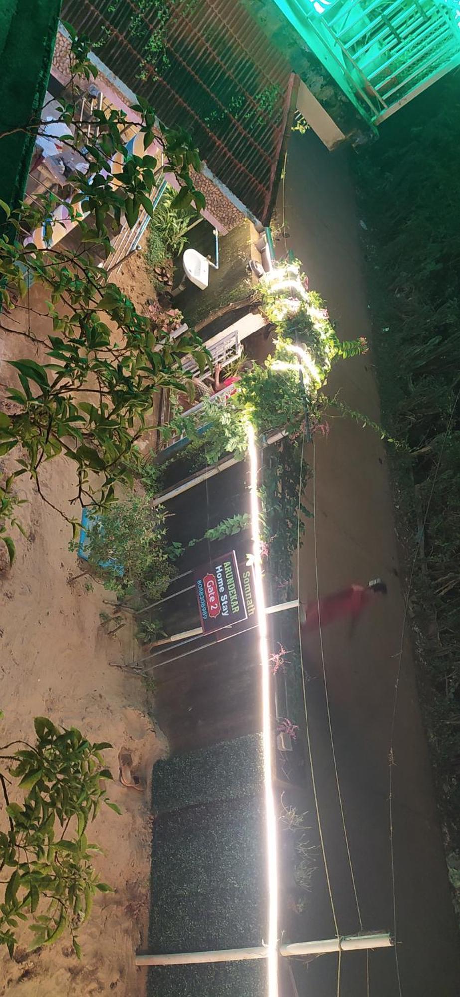 Ratnakar Arundekar Home Stay In Beach Side Ac Room 戈卡尔纳 外观 照片
