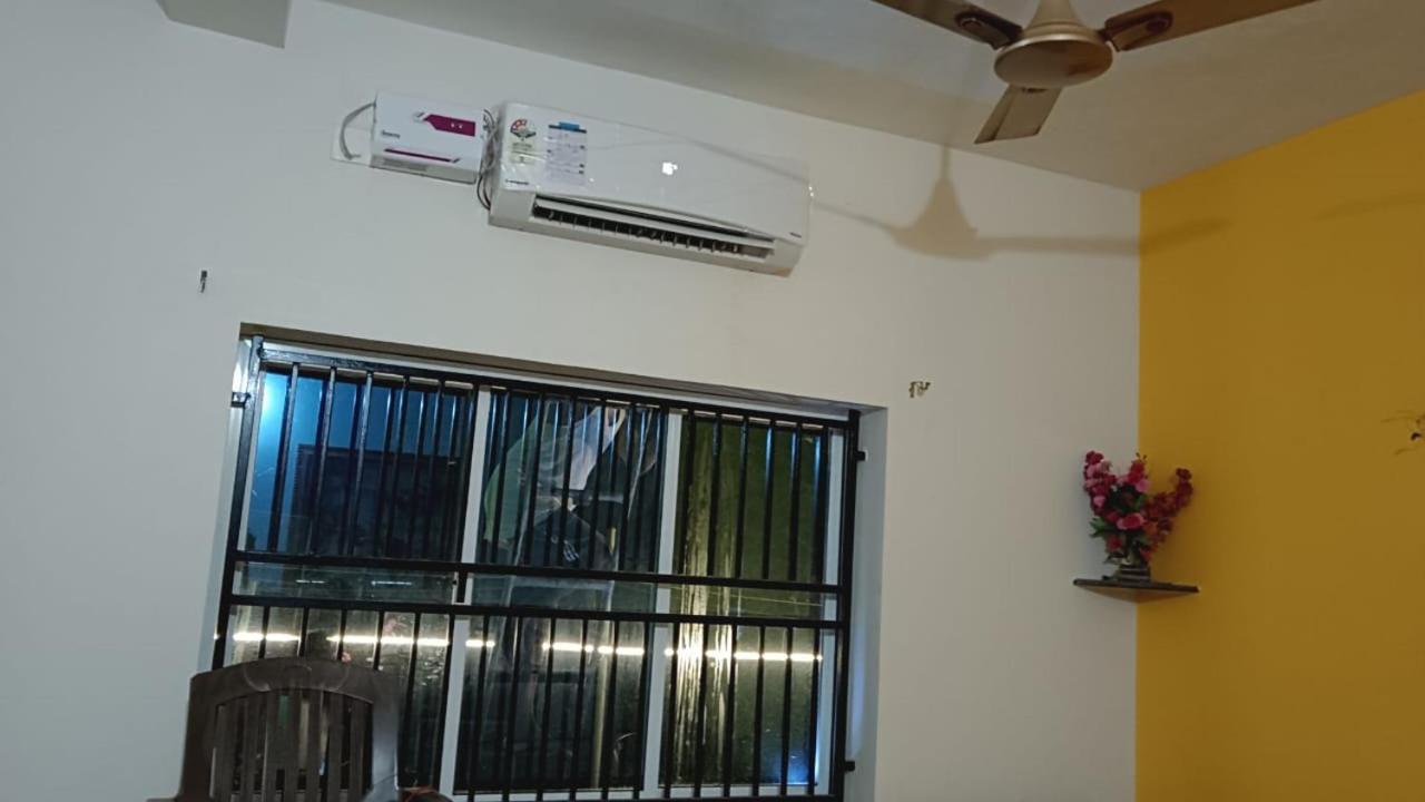 Ratnakar Arundekar Home Stay In Beach Side Ac Room 戈卡尔纳 外观 照片